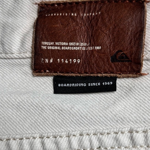 Quiksilver cream ankle denim jeans, 30, fits Medium, Summer Pants, raw edge hem - Picture 9 of 11